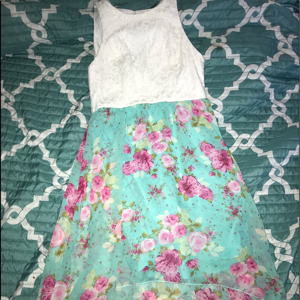 Girls (teens) formal dress